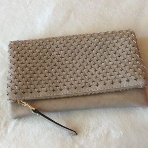 Urban Expressions Neela Woven Flap Clutch